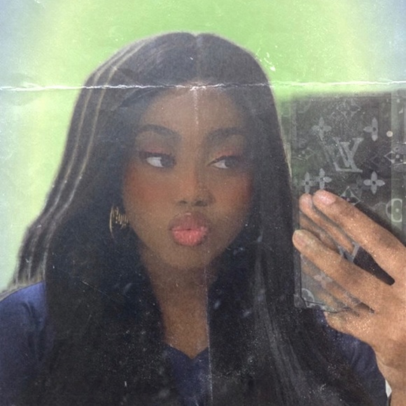 Meet your Posher, Keithara - Picture 6 of 11